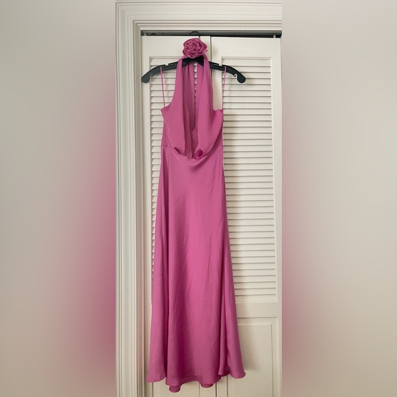 Zara Vibrant Pink Elegant Backless Dress - Picture 1 of 8